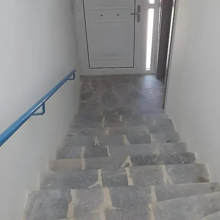 ゲストハウス Vasilis Guesthouse By The Airport
