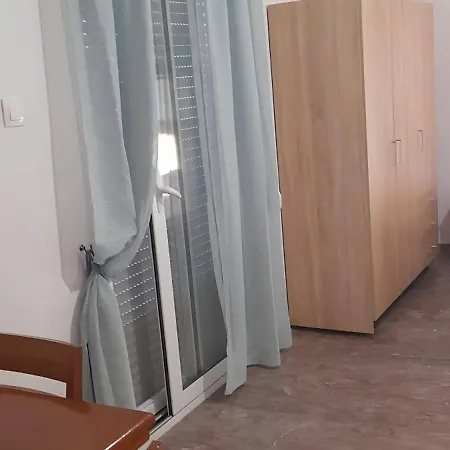 ゲストハウス Vasilis Guesthouse By The Airport Mikrománi