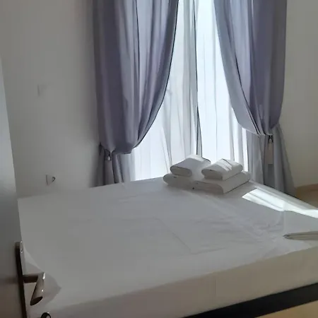ゲストハウス Vasilis Guesthouse By The Airport